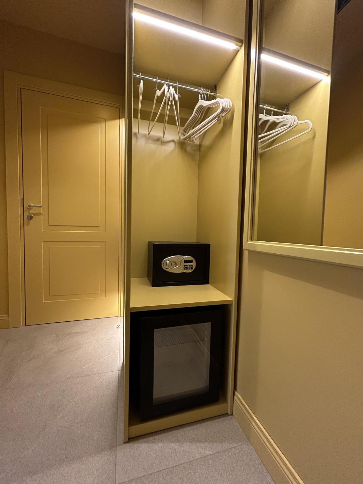 רומא Astom Suites מראה חיצוני תמונה